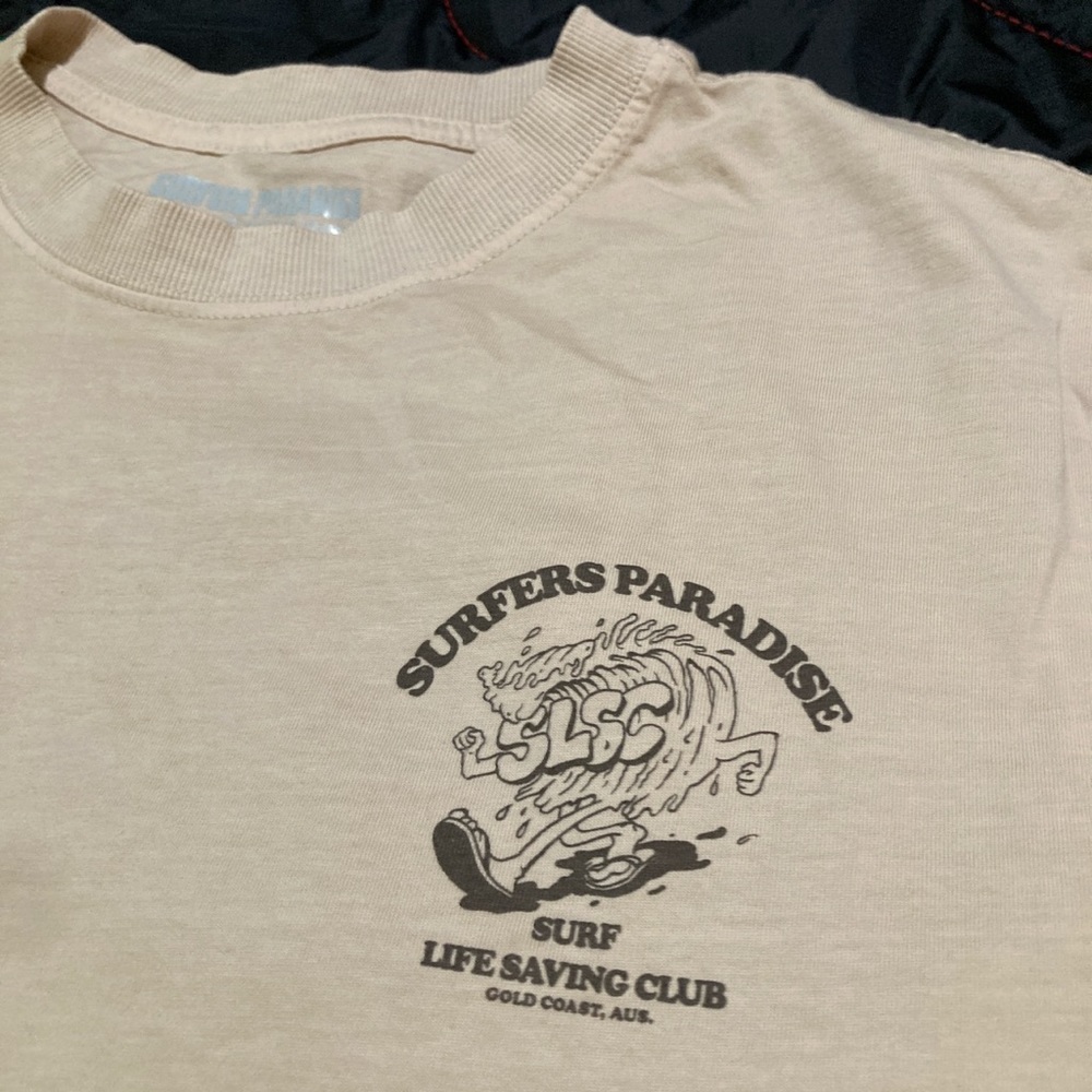 Cotton On rose dust Surfers Paradise T-Shirt. 100% organic cotton.